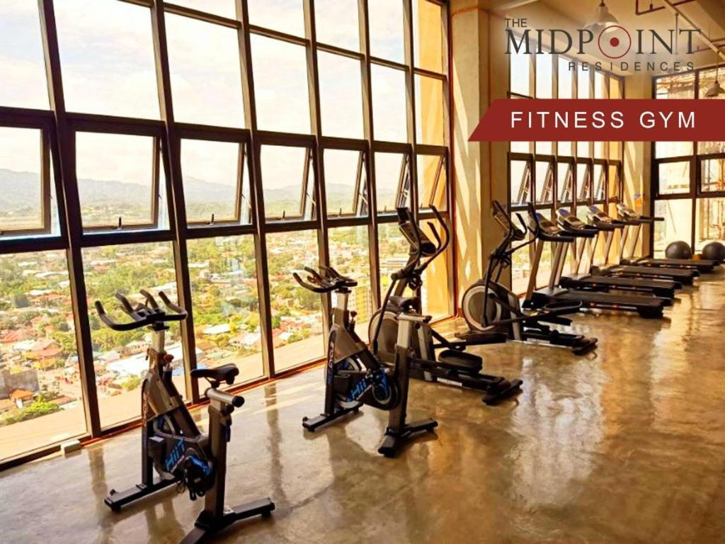 2 Bedroom Condo @ Midpoint Residences W/ City View Мандауэ Экстерьер фото