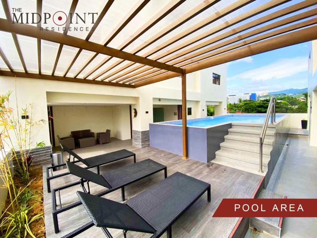 2 Bedroom Condo @ Midpoint Residences W/ City View Мандауэ Экстерьер фото